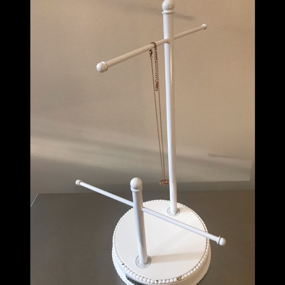 Stella & Dot necklace stand. - Picture 5 of 7